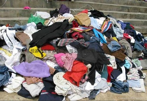 产品描述 经营范围:生活性废旧物资回收.主营旧衣服回收,分类,打包.